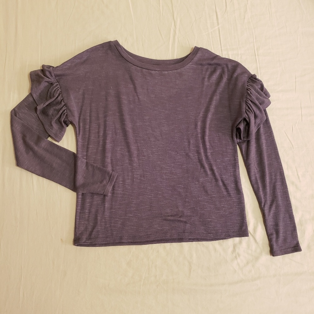 Long sleeve shirt